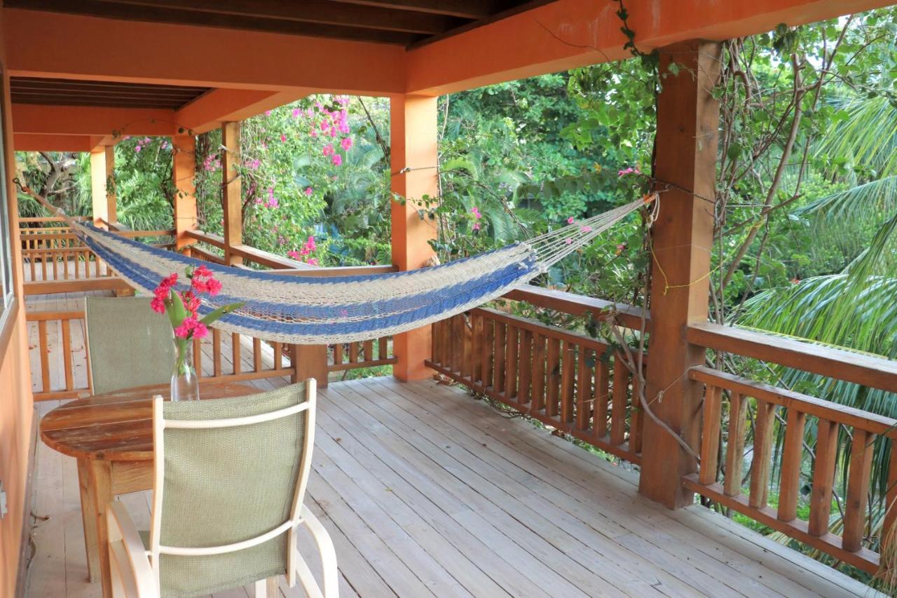 Hotel Posada Seremein ,West Bay ,Roatan Buitenkant foto