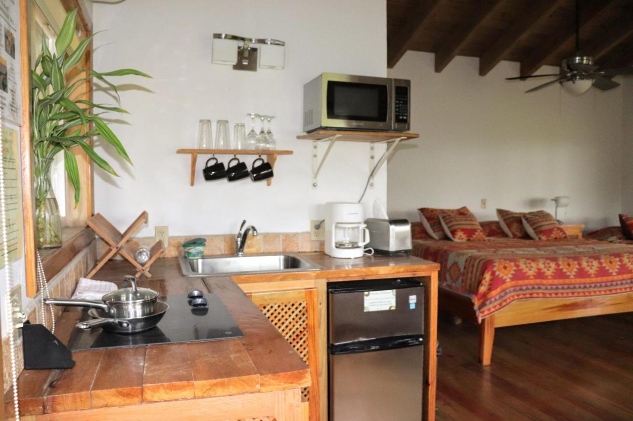 Hotel Posada Seremein ,West Bay ,Roatan Buitenkant foto