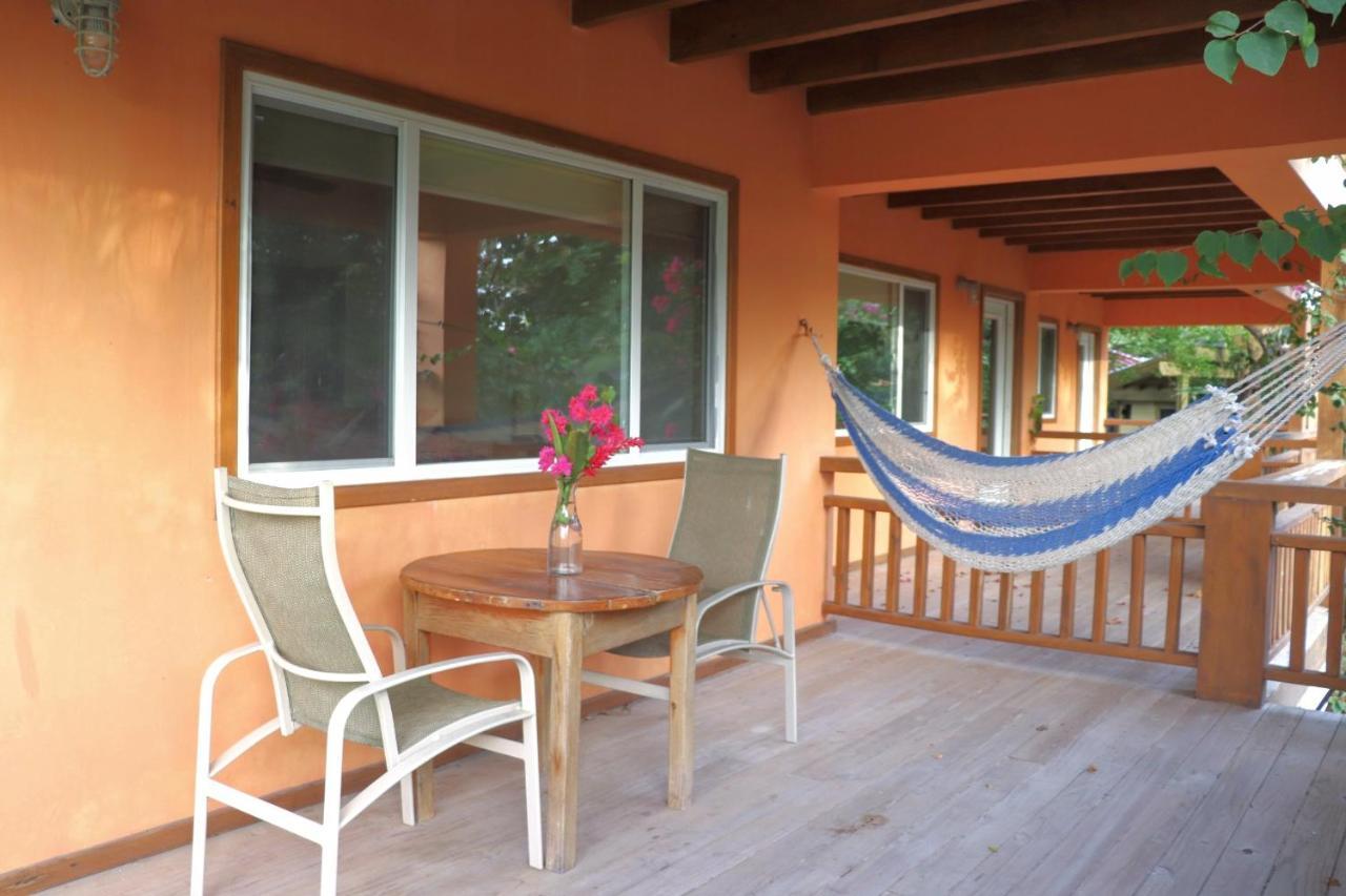Hotel Posada Seremein ,West Bay ,Roatan Buitenkant foto