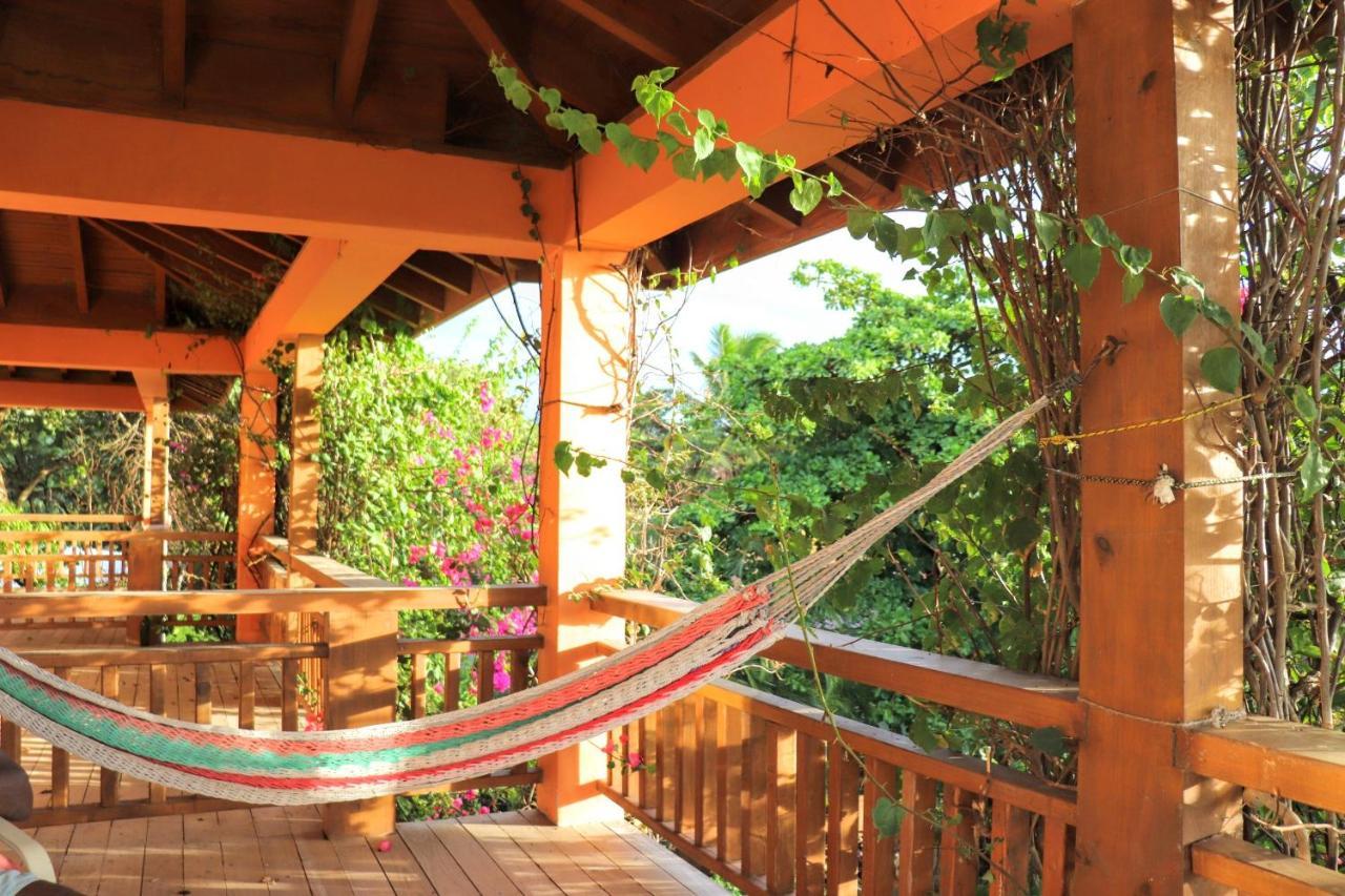 Hotel Posada Seremein ,West Bay ,Roatan Buitenkant foto