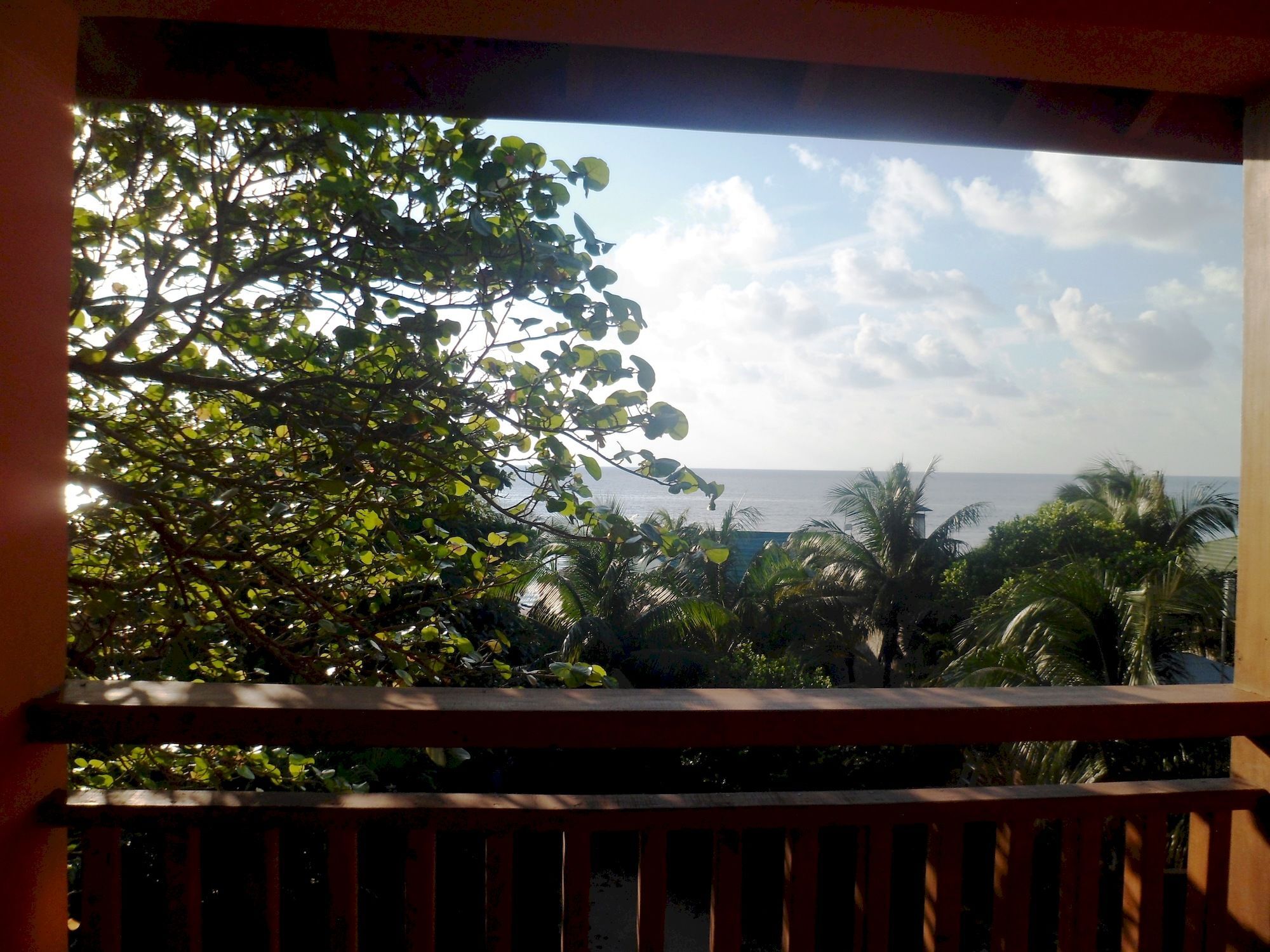 Hotel Posada Seremein ,West Bay ,Roatan Buitenkant foto