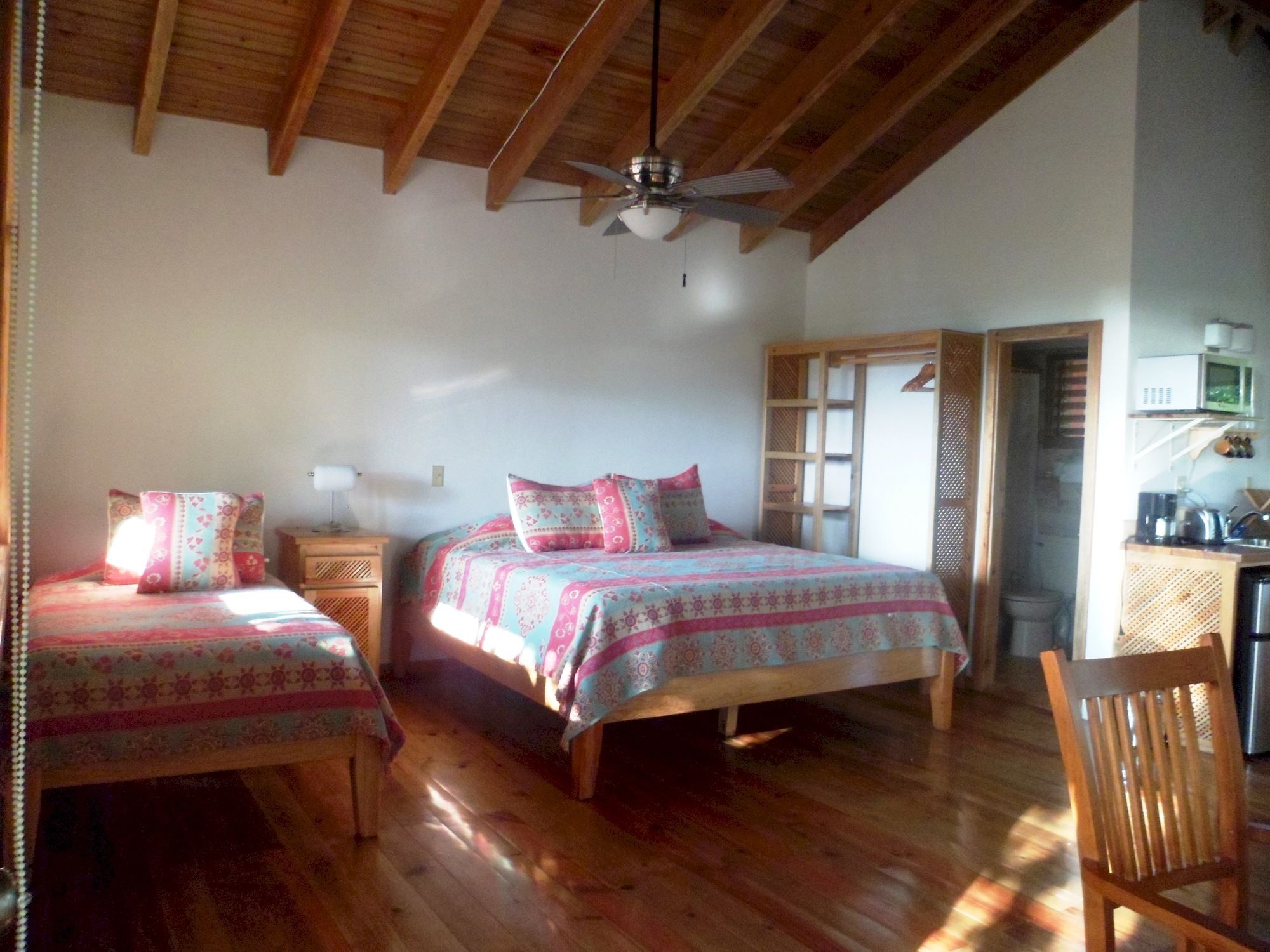 Hotel Posada Seremein ,West Bay ,Roatan Buitenkant foto