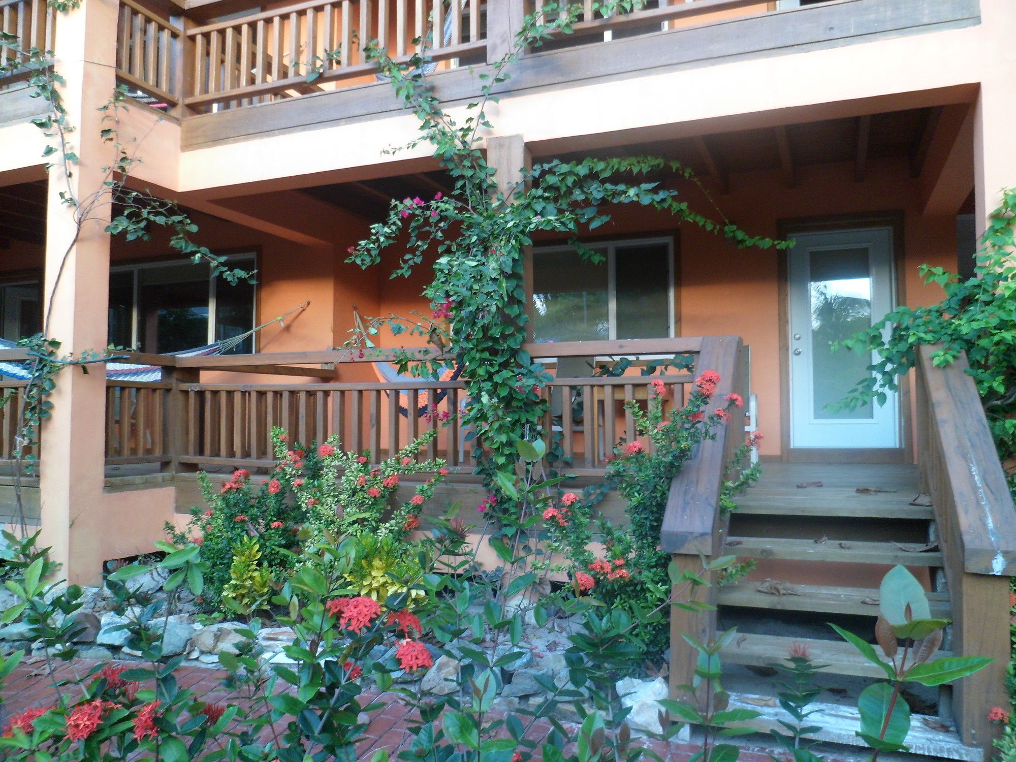 Hotel Posada Seremein ,West Bay ,Roatan Buitenkant foto