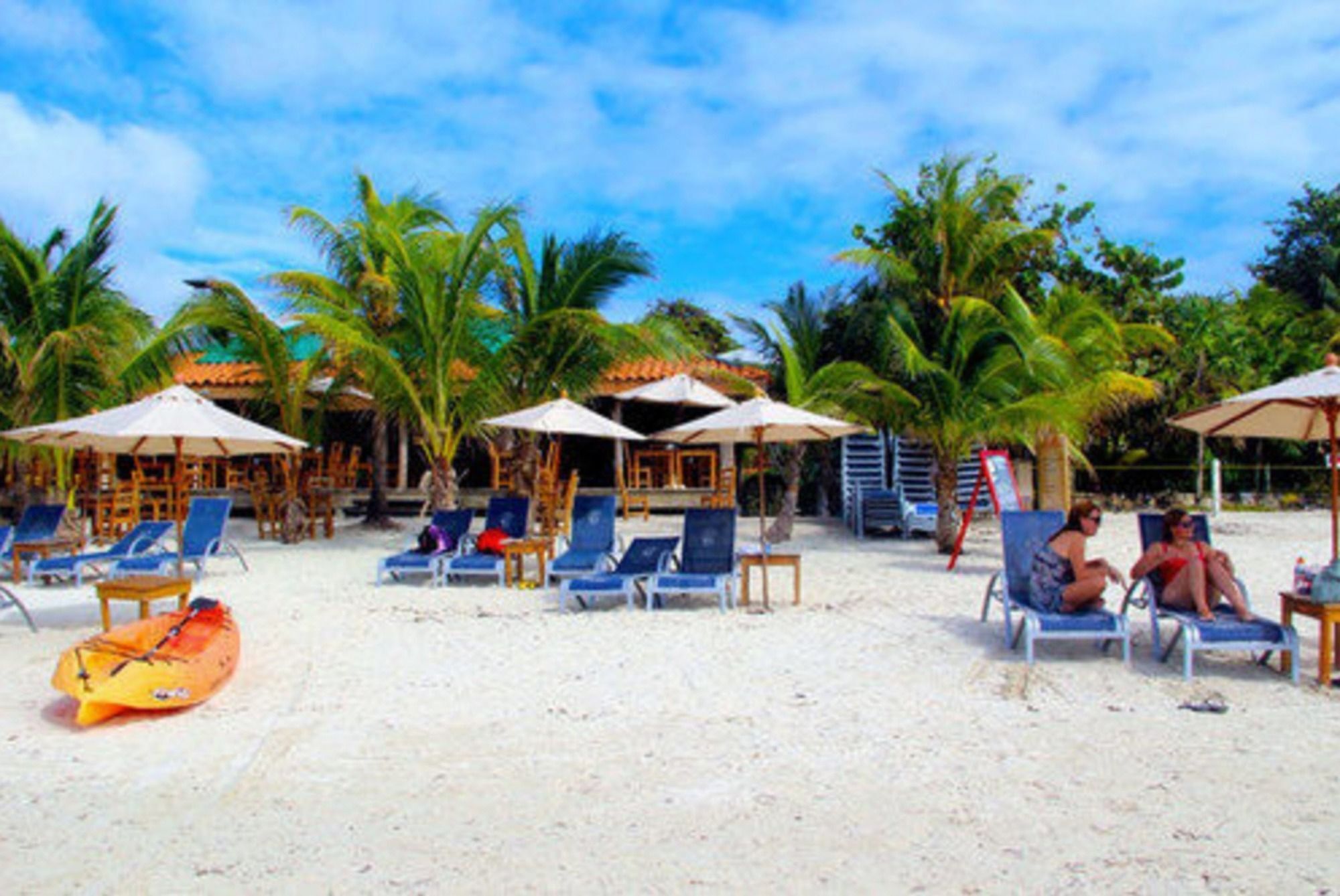 Hotel Posada Seremein ,West Bay ,Roatan Buitenkant foto